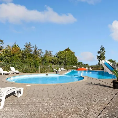 2 Bedroom Stunning In