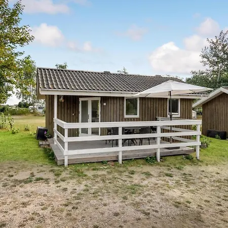 別荘 2 Bedroom Stunning In *