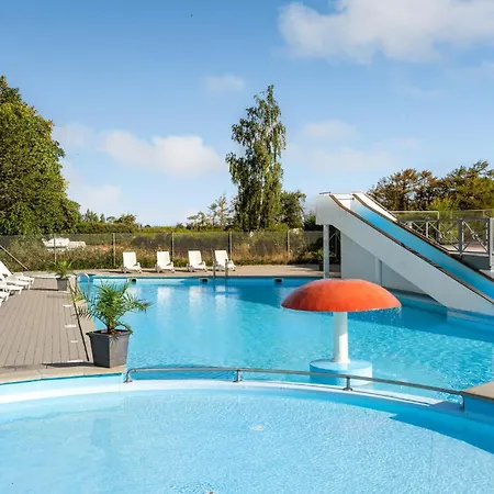 別荘 2 Bedroom Stunning In