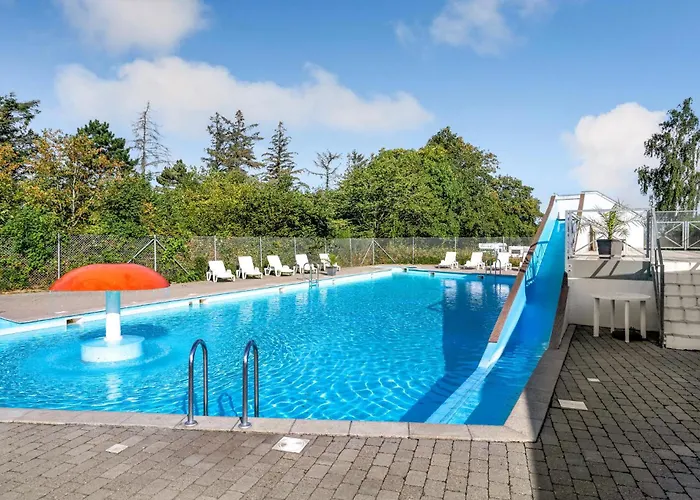 別荘 2 Bedroom Stunning In